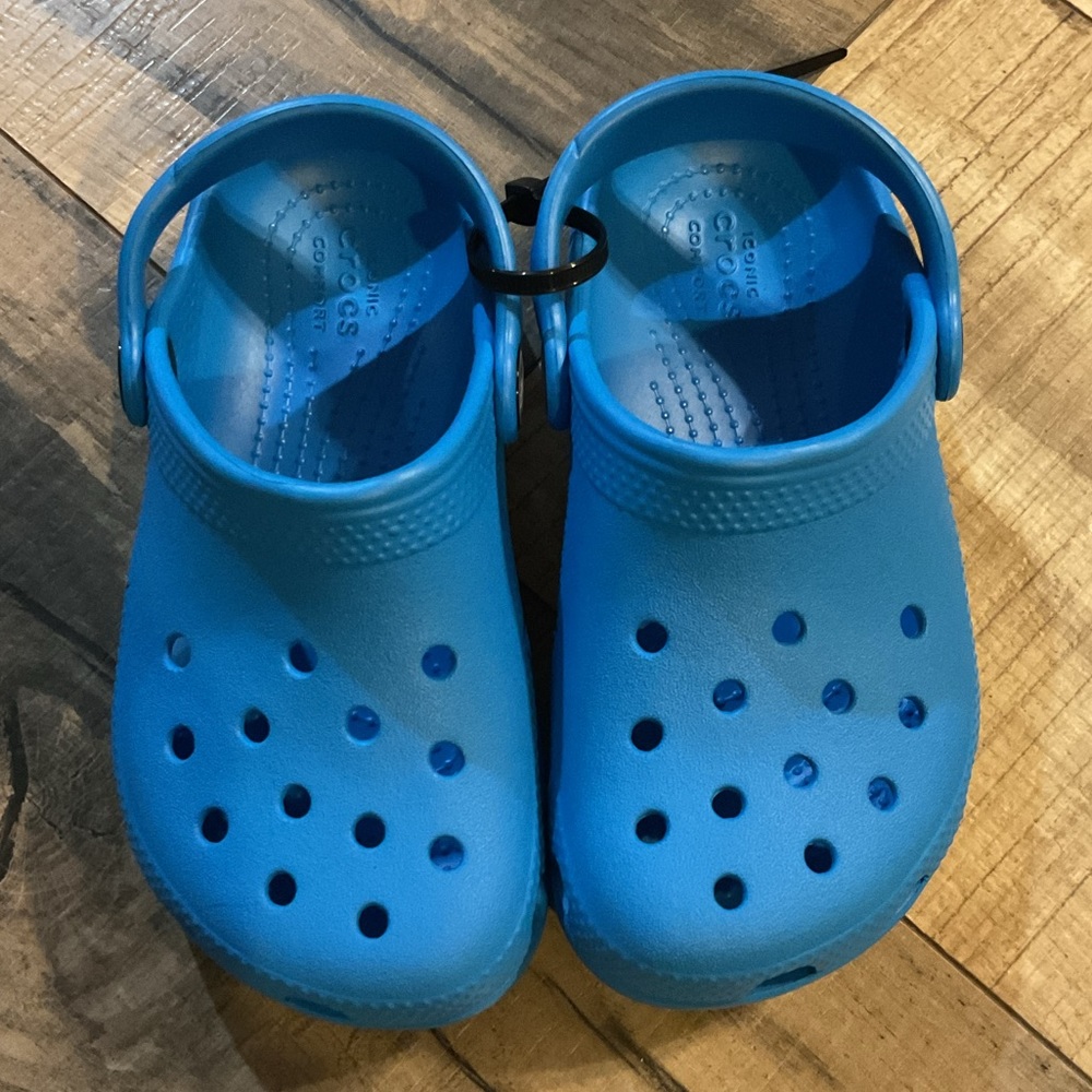 NWOT Crocs 204536 Kids Classic Clog Slip Bright Cobalt Blue Unisex Toddler C10